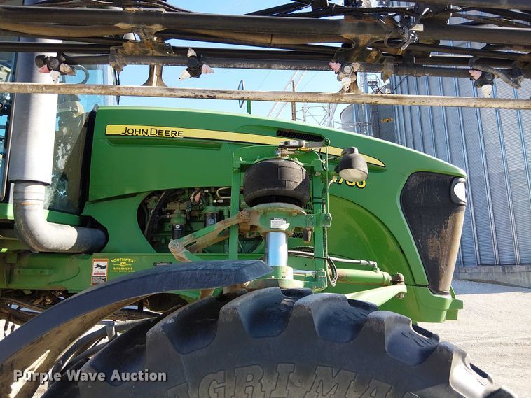 image for item FK0902 John Deere 4730 sprayer