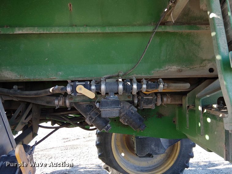 image for item FK0902 John Deere 4730 sprayer