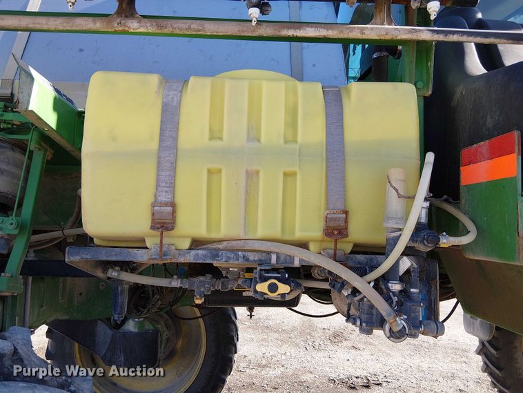 image for item FK0902 John Deere 4730 sprayer