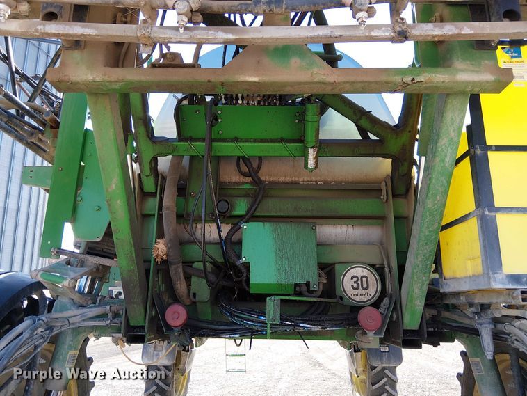 image for item FK0902 John Deere 4730 sprayer