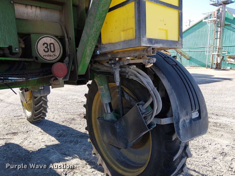 image for item FK0902 John Deere 4730 sprayer