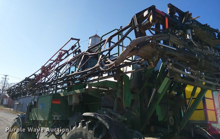 image for item FK0902 John Deere 4730 sprayer