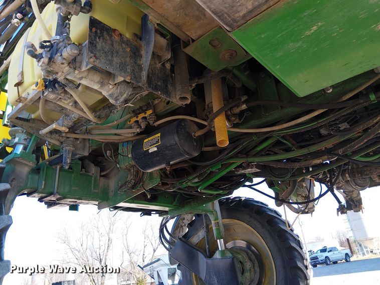 image for item FK0902 John Deere 4730 sprayer