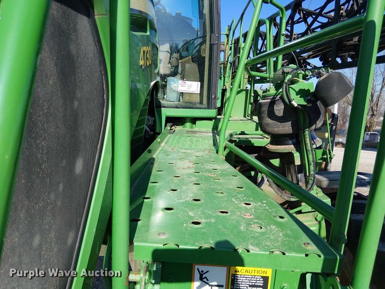 image for item FK0902 John Deere 4730 sprayer