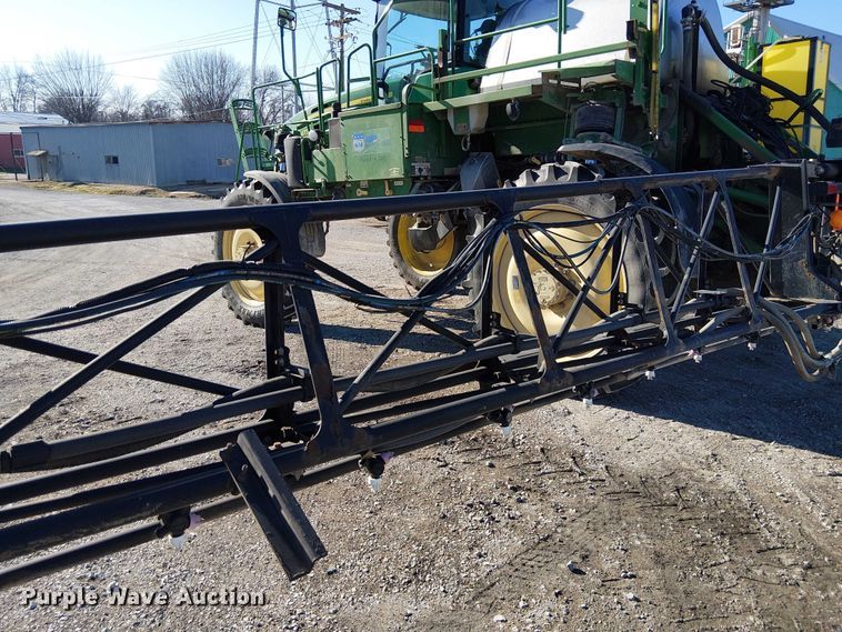 image for item FK0902 John Deere 4730 sprayer