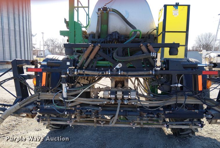 image for item FK0902 John Deere 4730 sprayer