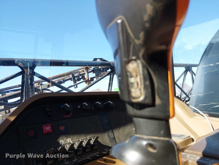 image for item FK0902 John Deere 4730 sprayer