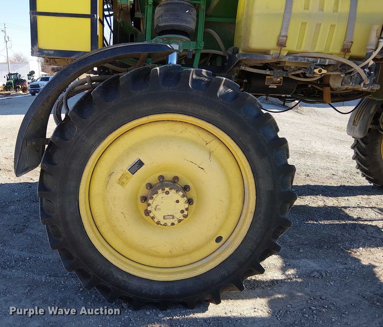 image for item FK0902 John Deere 4730 sprayer