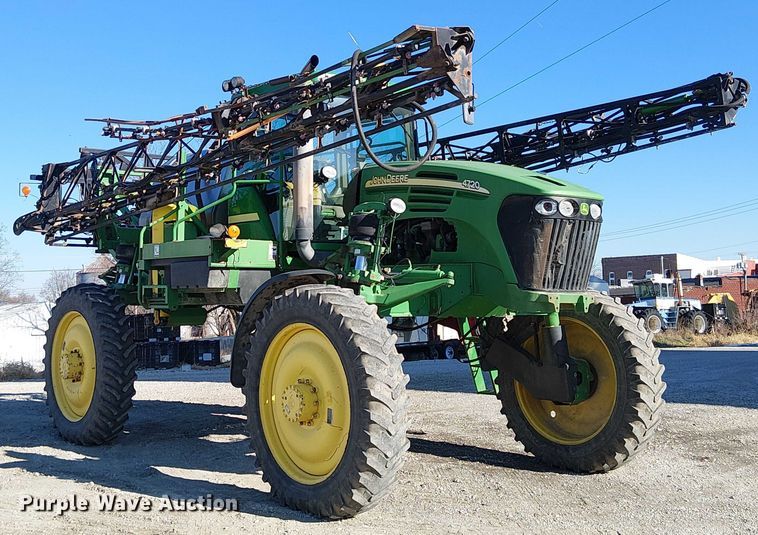 image for item FK0903 2006 John Deere 4720 sprayer