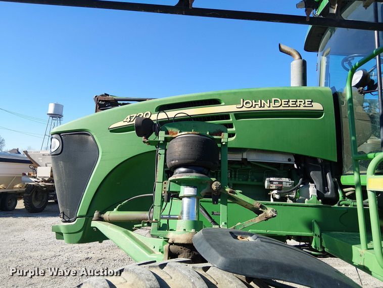image for item FK0903 2006 John Deere 4720 sprayer