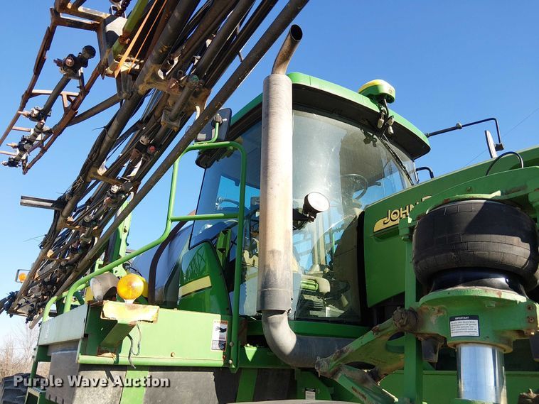 image for item FK0903 2006 John Deere 4720 sprayer