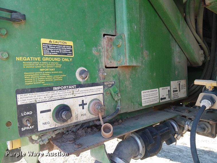 image for item FK0903 2006 John Deere 4720 sprayer