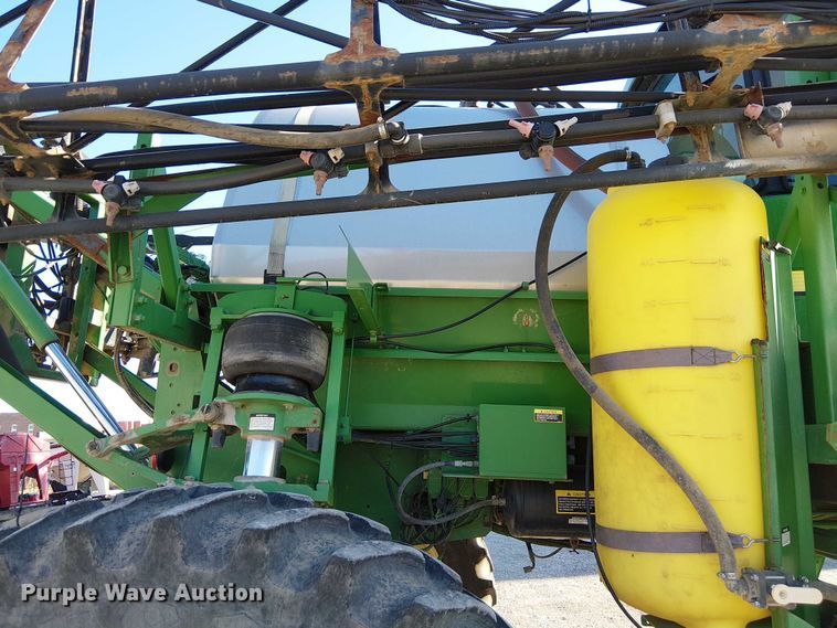 image for item FK0903 2006 John Deere 4720 sprayer