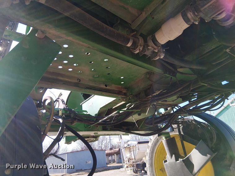 image for item FK0903 2006 John Deere 4720 sprayer
