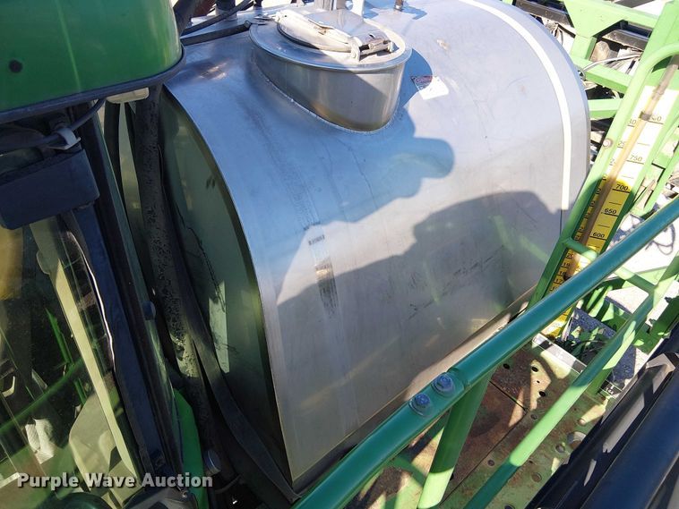 image for item FK0903 2006 John Deere 4720 sprayer