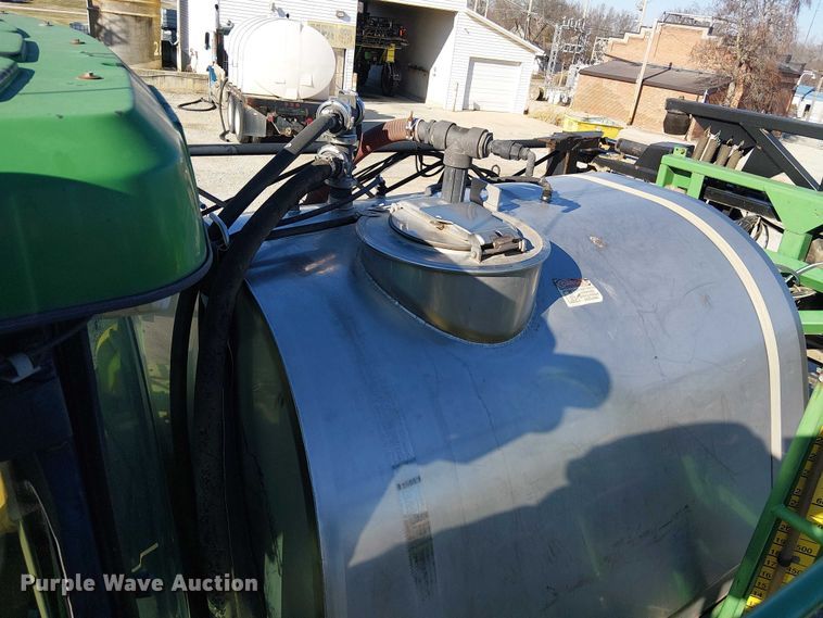 image for item FK0903 2006 John Deere 4720 sprayer
