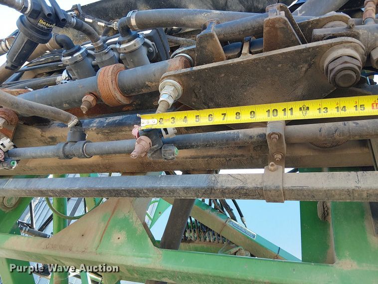 image for item FK0903 2006 John Deere 4720 sprayer