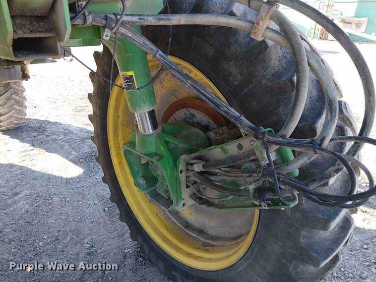 image for item FK0903 2006 John Deere 4720 sprayer