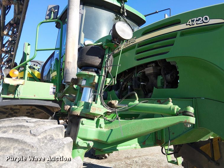 image for item FK0903 2006 John Deere 4720 sprayer