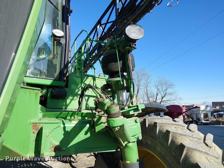 image for item FK0903 2006 John Deere 4720 sprayer