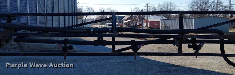 image for item FK0903 2006 John Deere 4720 sprayer