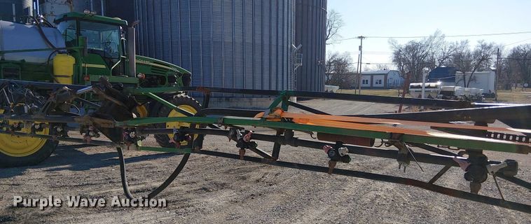 image for item FK0903 2006 John Deere 4720 sprayer