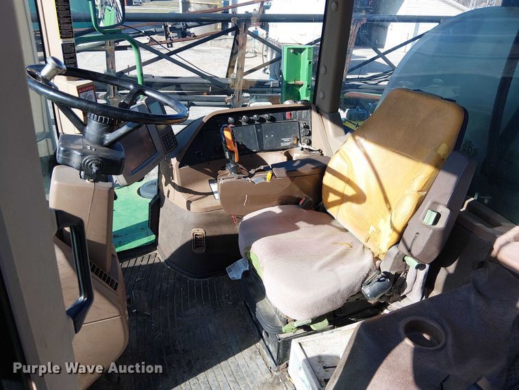 image for item FK0903 2006 John Deere 4720 sprayer