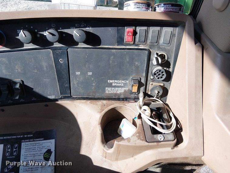 image for item FK0903 2006 John Deere 4720 sprayer