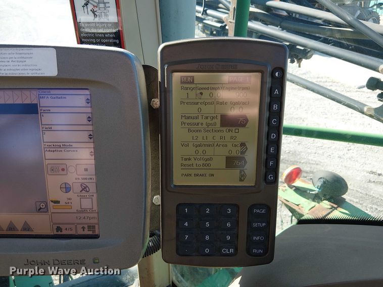 image for item FK0903 2006 John Deere 4720 sprayer