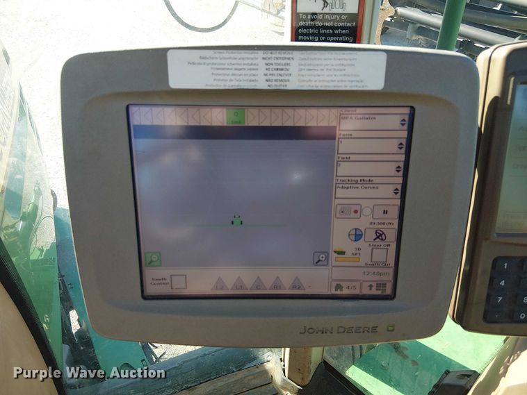 image for item FK0903 2006 John Deere 4720 sprayer