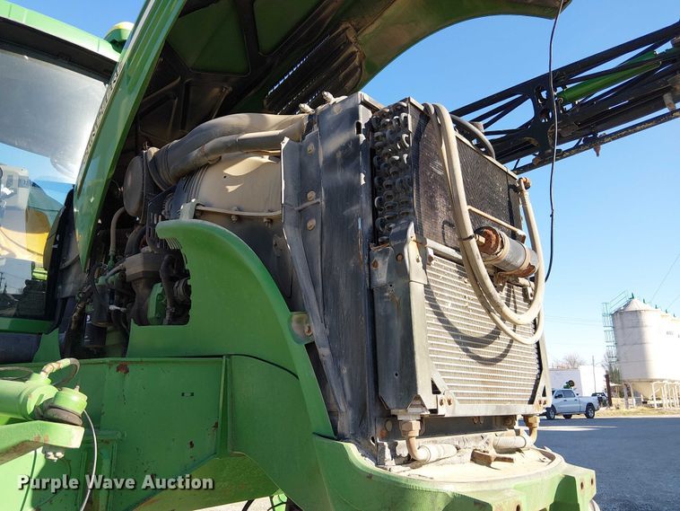 image for item FK0903 2006 John Deere 4720 sprayer