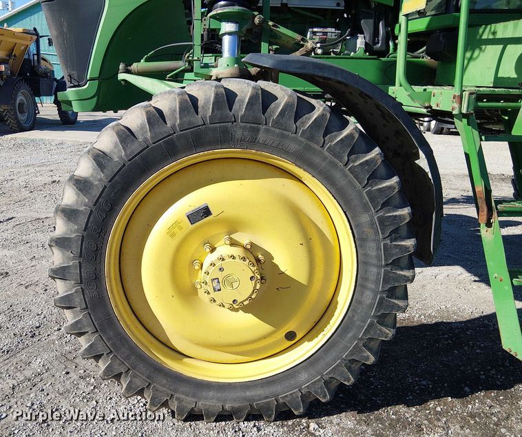 image for item FK0903 2006 John Deere 4720 sprayer