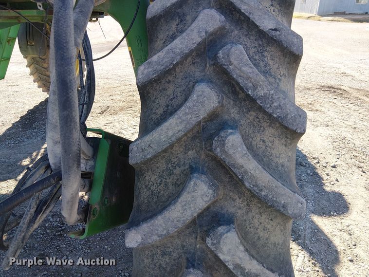 image for item FK0903 2006 John Deere 4720 sprayer