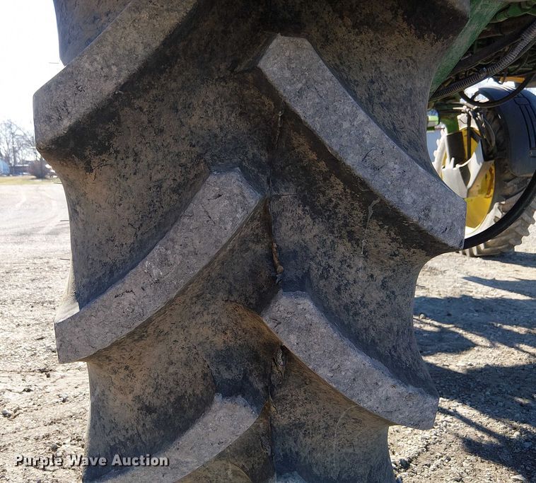 image for item FK0903 2006 John Deere 4720 sprayer