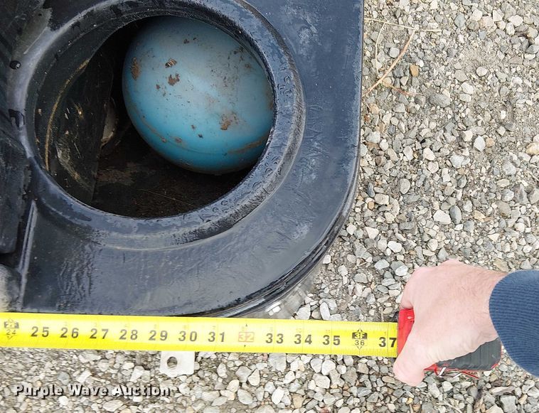 image for item FK0913 (5) livestock waterer