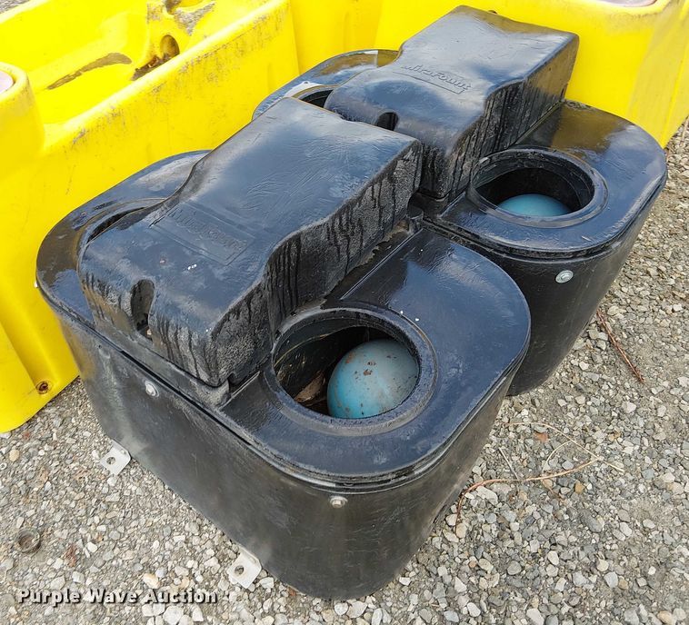 image for item FK0913 (5) livestock waterer