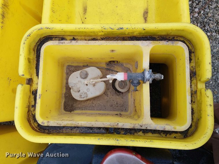 image for item FK0913 (5) livestock waterer