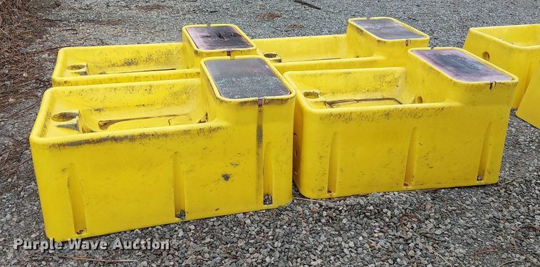 image for item FK0916 (4) livestock waterers