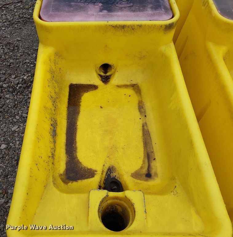 image for item FK0916 (4) livestock waterers