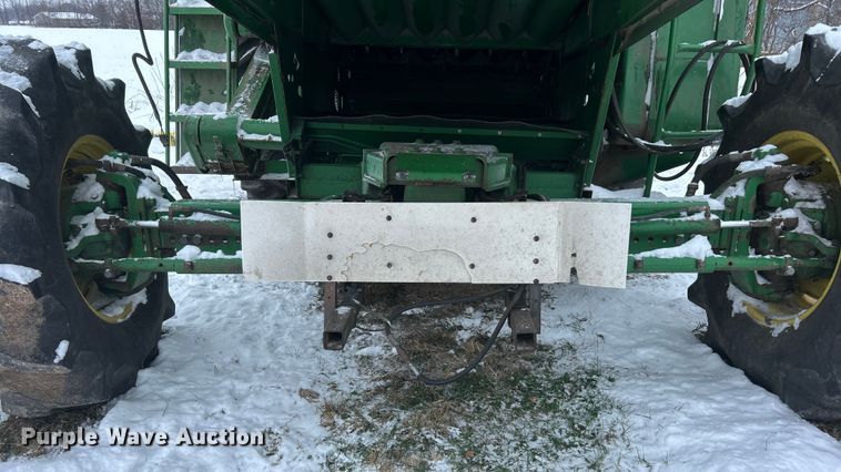 image for item YA1641 1988 John Deere 7720 Titan II RWA combine