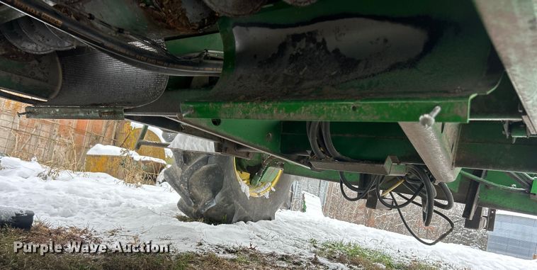 image for item YA1641 1988 John Deere 7720 Titan II RWA combine