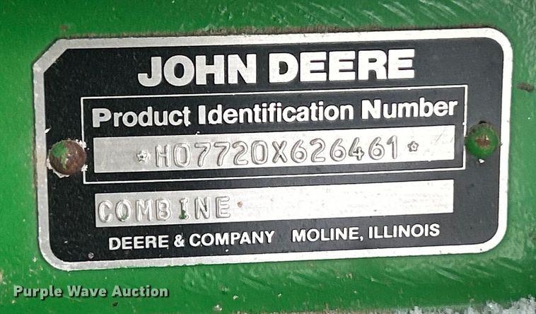 image for item YA1641 1988 John Deere 7720 Titan II RWA combine
