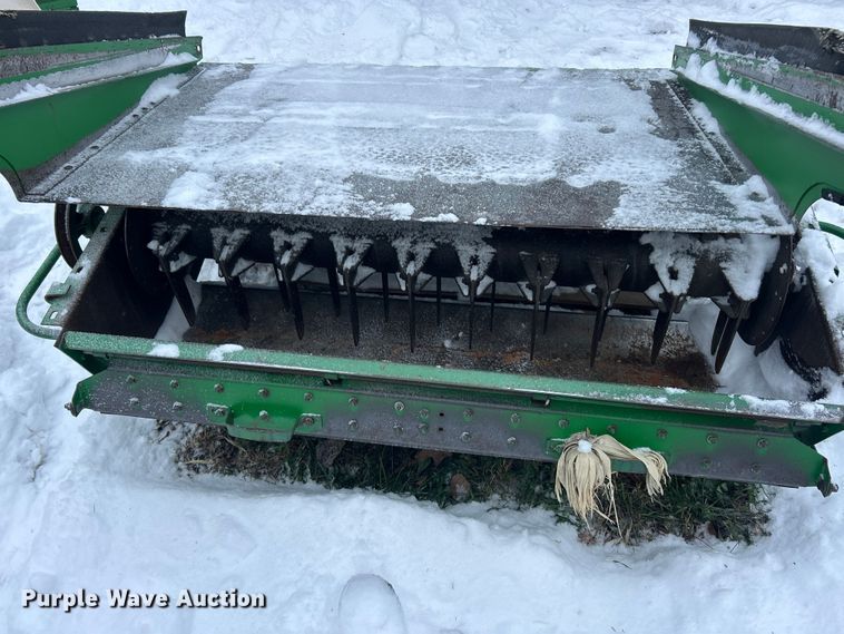 image for item YA1641 1988 John Deere 7720 Titan II RWA combine