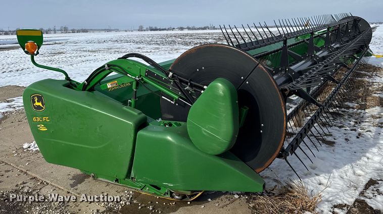 image for item YA1736 2014 John Deere 630FD flex draper head