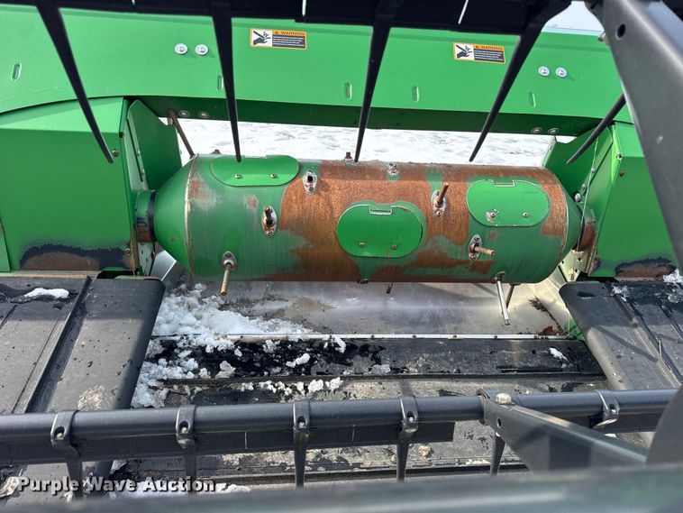 image for item YA1736 2014 John Deere 630FD flex draper head