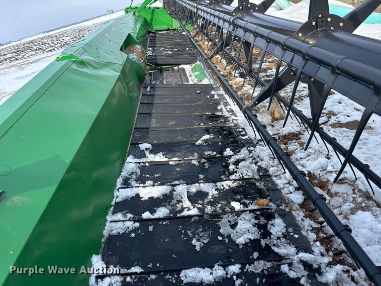 image for item YA1736 2014 John Deere 630FD flex draper head