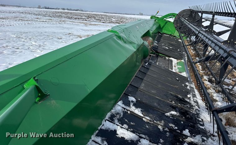 image for item YA1736 2014 John Deere 630FD flex draper head