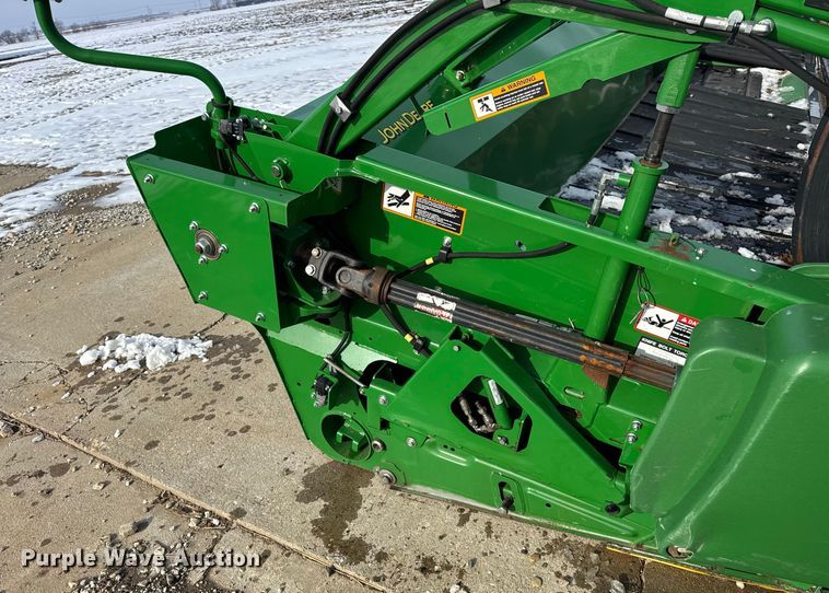 image for item YA1736 2014 John Deere 630FD flex draper head