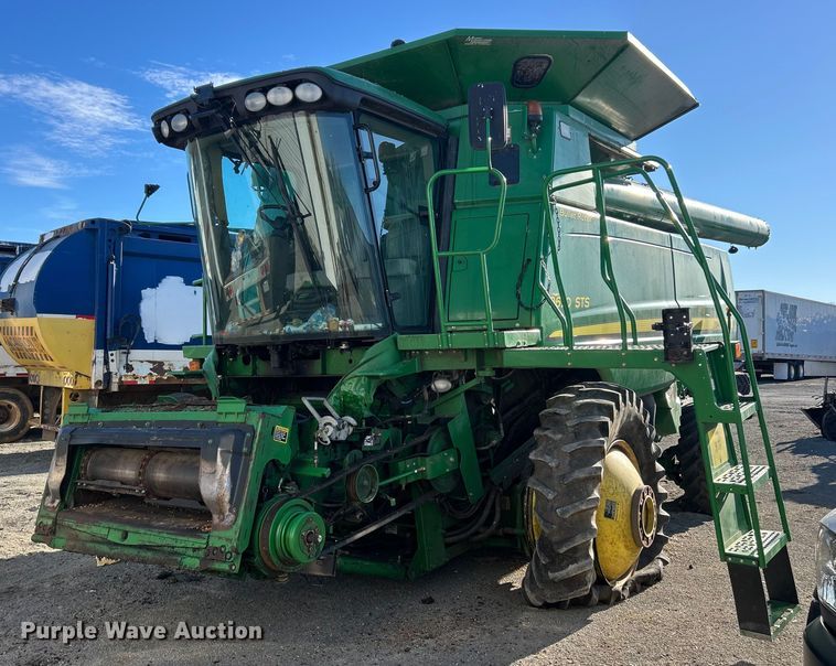 image for item YA1753 2011 John Deere 9670 STS combine