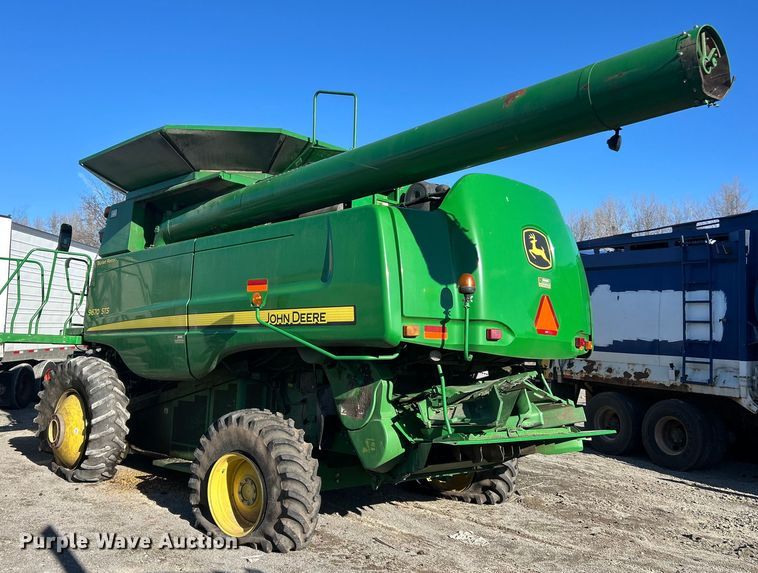 image for item YA1753 2011 John Deere 9670 STS combine